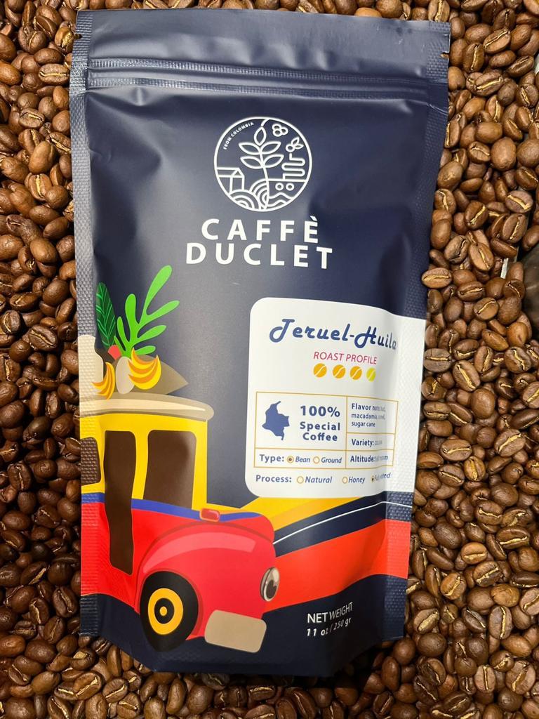 COLOMBIA - CORAZÓN DE UN PAÍS